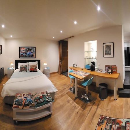 Highly Recommended Apartment Steps From The Lake อานซี ภายนอก รูปภาพ